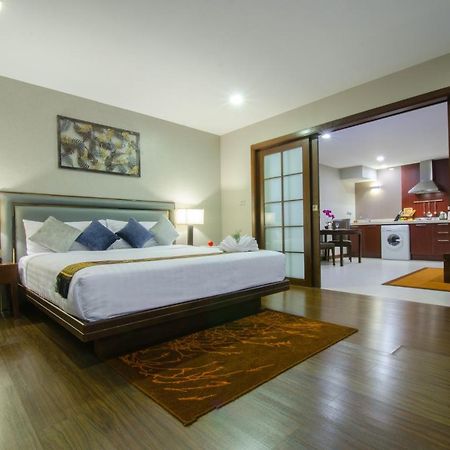 Grand Asoke Suites Boutique Residence Bangkok Extérieur photo