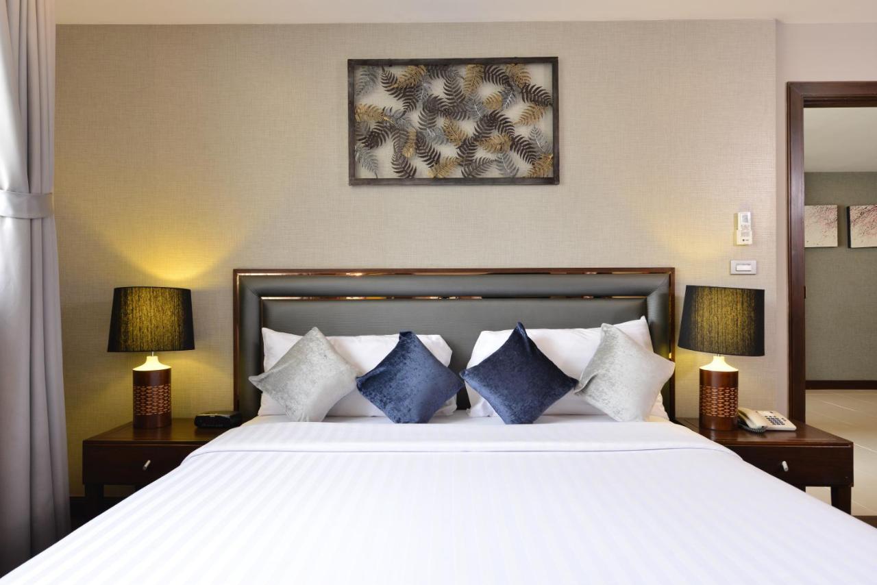 Grand Asoke Suites Boutique Residence Bangkok Extérieur photo