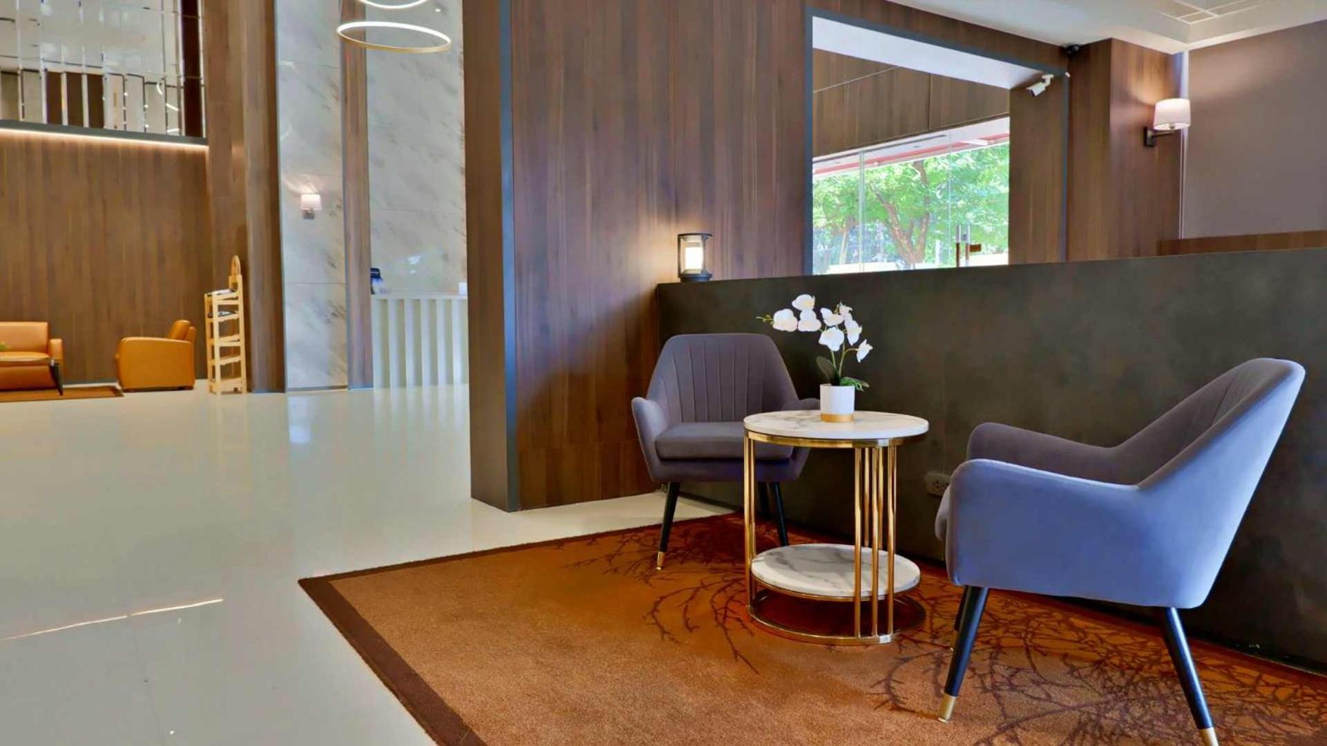 Grand Asoke Suites Boutique Residence Bangkok Extérieur photo