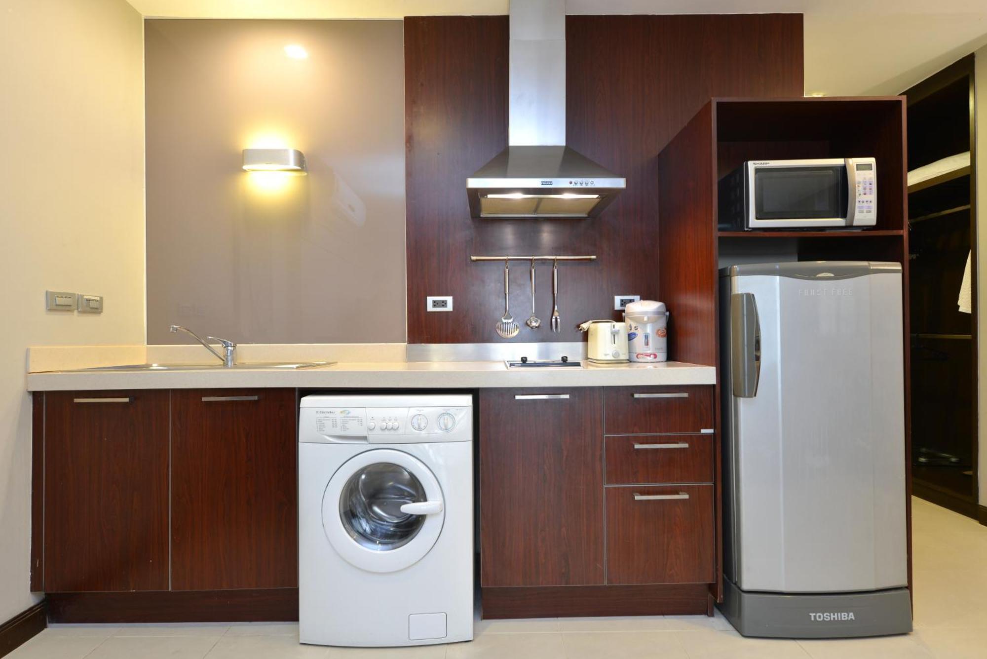 Grand Asoke Suites Boutique Residence Bangkok Extérieur photo
