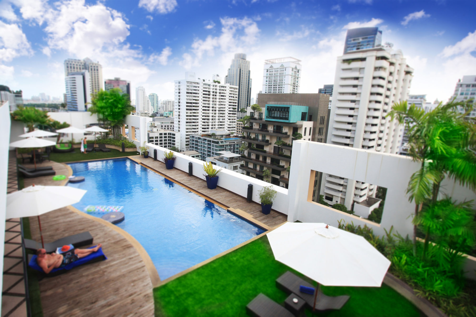 Grand Asoke Suites Boutique Residence Bangkok Extérieur photo