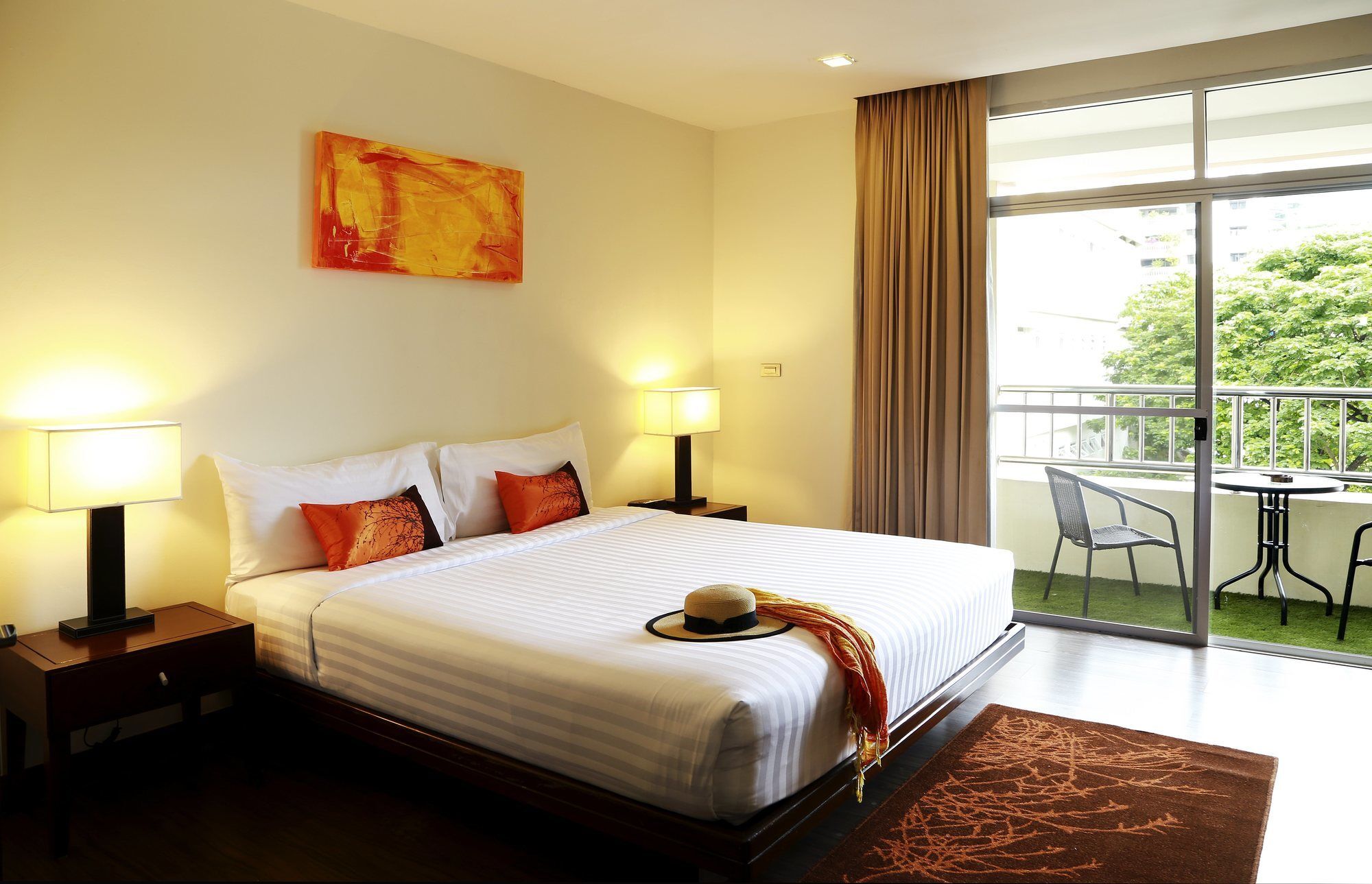 Grand Asoke Suites Boutique Residence Bangkok Extérieur photo